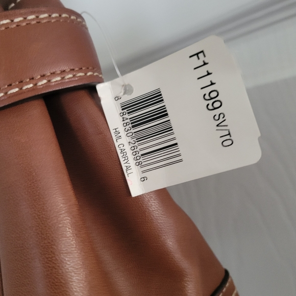 NWT Coach Hampton Leather Satchel -very small mark on front of bag pic 12 - Picture 6 of 16